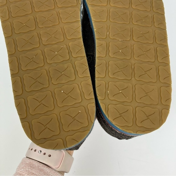 Twisted X EcoTWX Woven Multicolor Aztec Print Slip On Loafers Lightweight Sz 8 - Picture 15 of 15